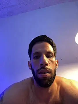 Karim_mansur webcam