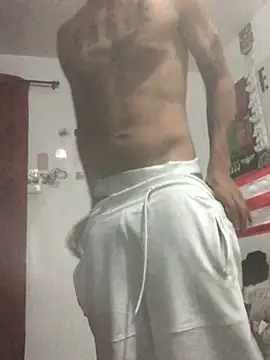 elpeluchenegroxxx3 webcam