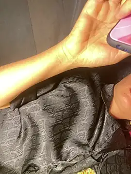 Linda-babyy webcam