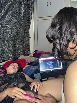 torchermachine live sex cam