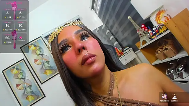 Divine___Eloeura webcam