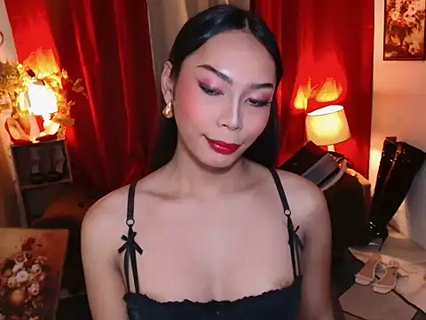 kylieEmparado webcam