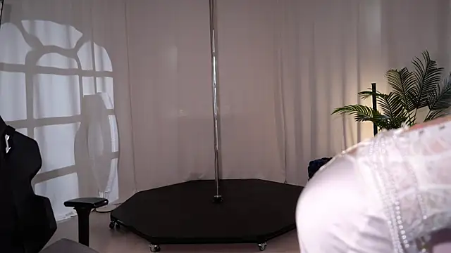 KittyCaitlin webcam