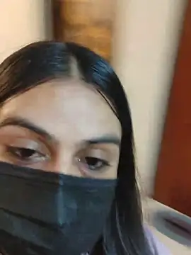 Aysha_69