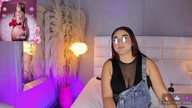 Anasha21 webcam