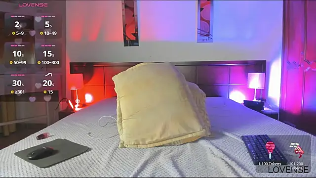 MiaMarin_hot webcam