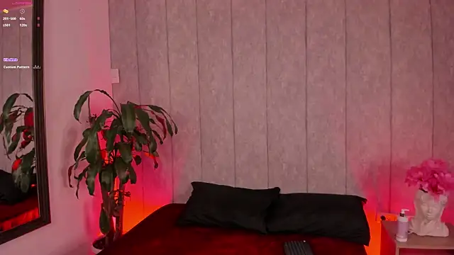 Lia_Crystal_ webcam