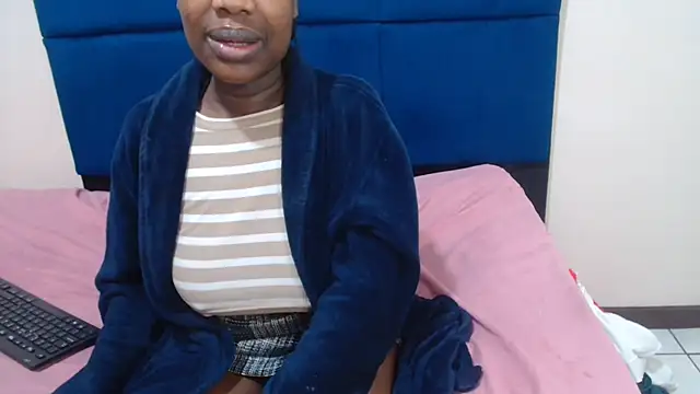 SoftButPsycho webcam