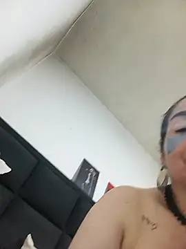 MaryRoze_ webcam