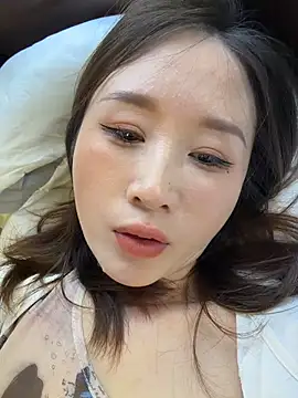 qin205205 webcam