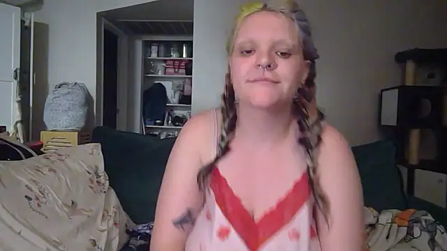 TreatLucky webcam