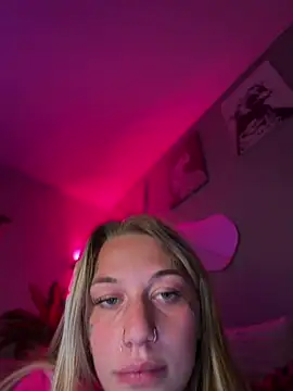 chloetease webcam