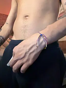 AlphaMasterXxx webcam