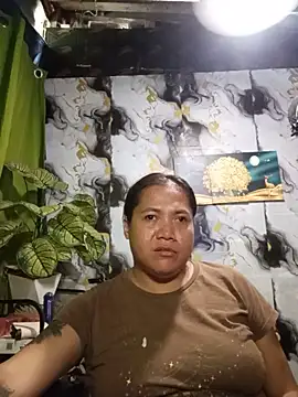 TabooSHOWgirl18 webcam