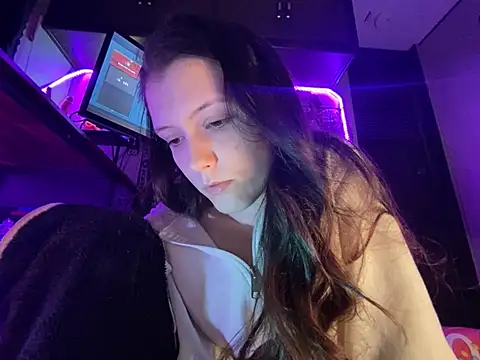 Lilactease webcam