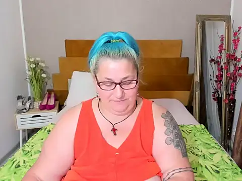 Sugarmommy_69X webcam