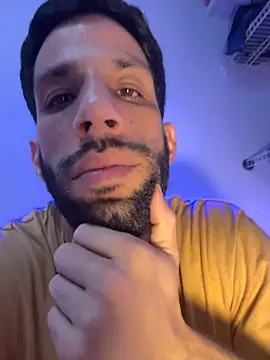 Karim_mansur webcam