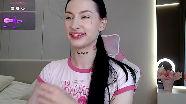 JenniferQueen11 webcam