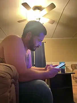 Sitonmyface2020@xh webcam