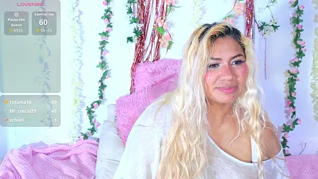 IvonnyBon_gh webcam