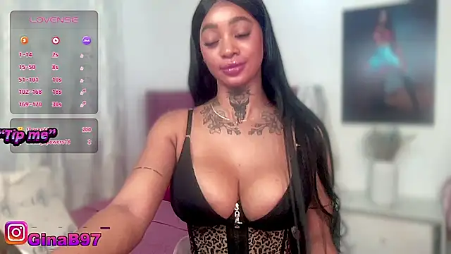 GinnaBolton webcam
