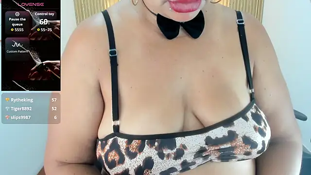 Cloe_35 webcam