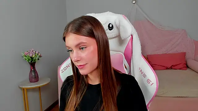 EricaFoxes webcam
