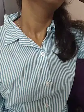 Ritika_jha01 live cam on StripChat