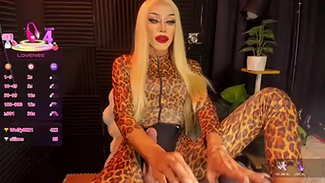 limitlessgoddes_mistress webcam