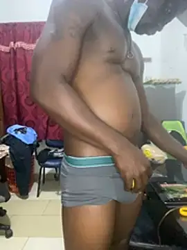 Pornhouse420 webcam