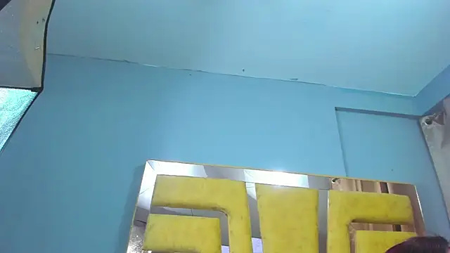 AlahiaEvanz webcam