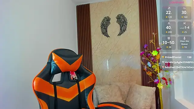 Ayla_min webcam