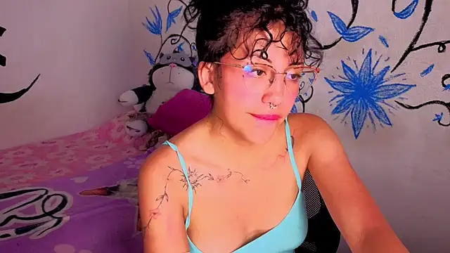 zoe_ch_ webcam
