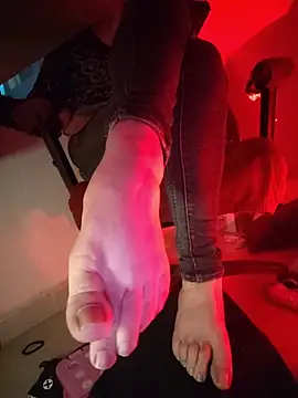 Miss_Carmilla webcam