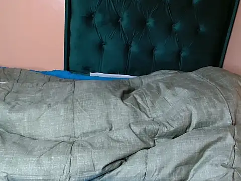 SweetCandiee webcam