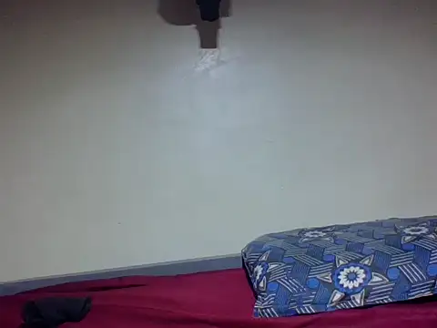 ebony_emmah webcam