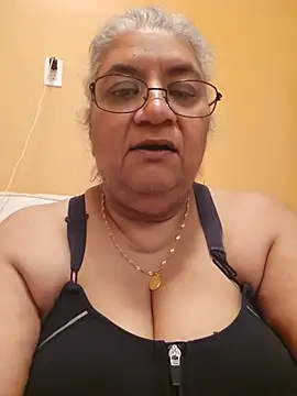MistressRetribution webcam