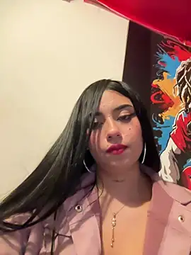 LilacNoir webcam