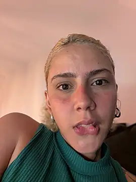 Velvet1_ webcam