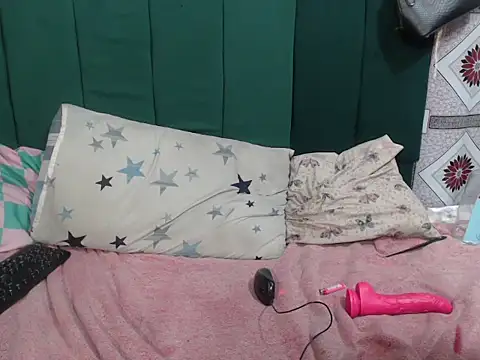 Riridoll85 webcam