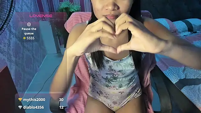 Mica_Jones webcam