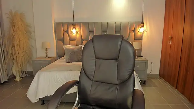sarita_evanss webcam