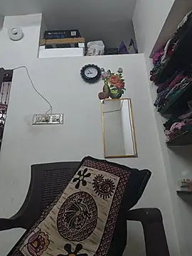 Tamil_Yalini12 webcam