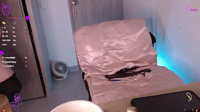 scarlett_diamond11 webcam