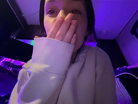 Lilactease webcam