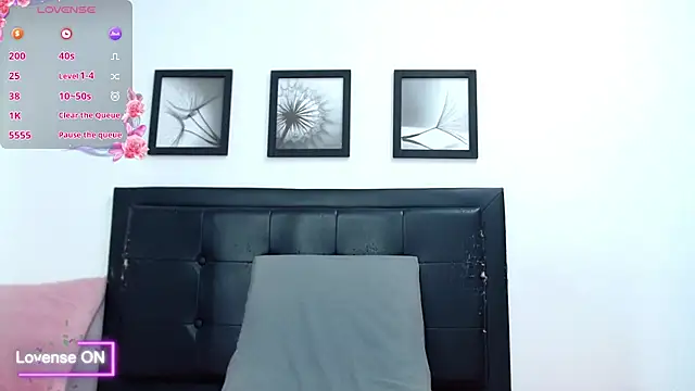 KellyJoness_ webcam