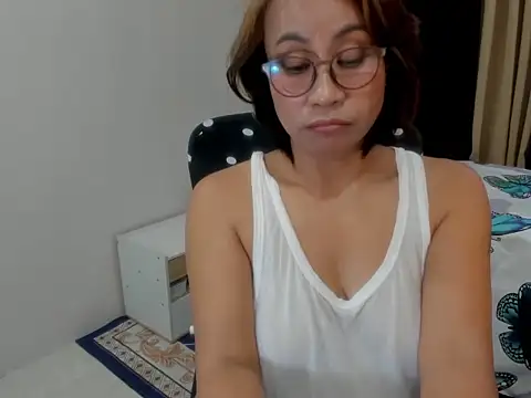 sweetkaley - Sweetkaley's free webcam - UK Sex Cams