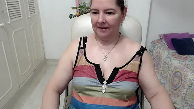 leonela_69 webcam