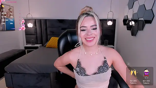 JuanitaClay webcam