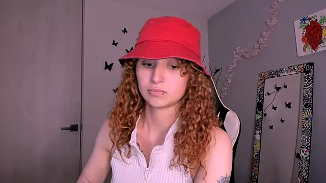 luna_val27 webcam